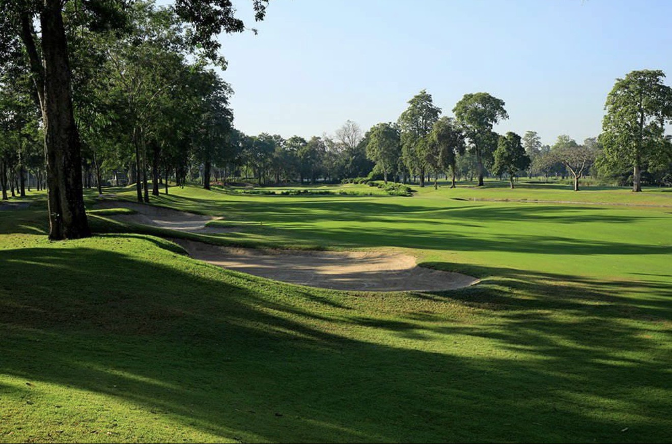 Lam Luk Ka Country Club